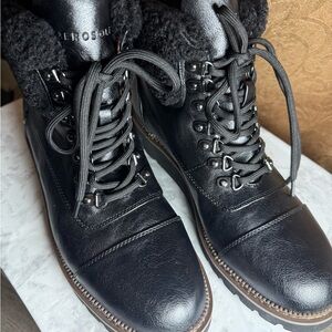 AEROSOLES Black Leather Lace-Up Boots